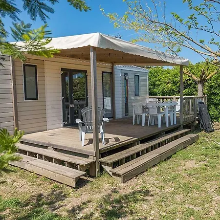 Les Perouses Campingplatz 4*