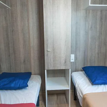 Les Perouses Campingplatz 4*