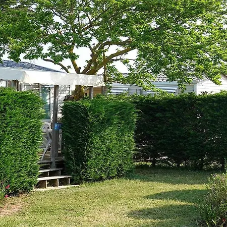 Camping Les Perouses Saint-Clément-des-Baleines