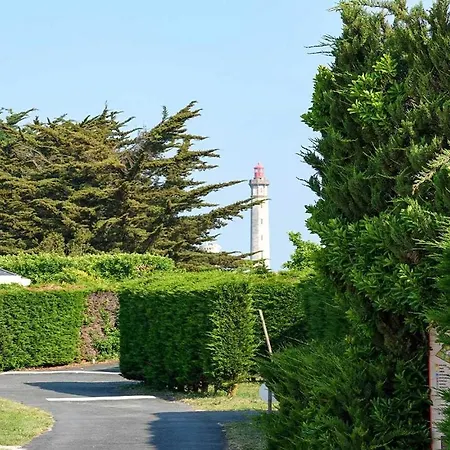 Les Perouses Kemping 4*