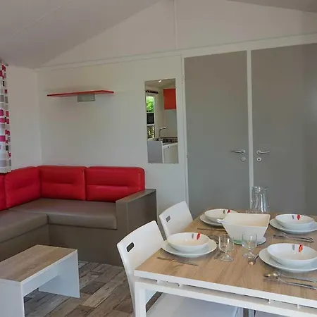 Les Perouses 4* 圣克莱门特德巴