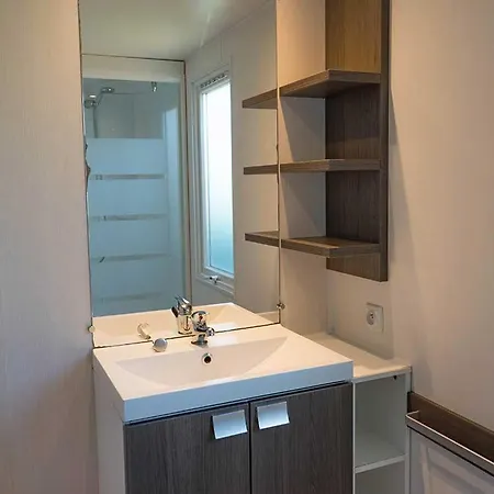 营地 Les Perouses 圣克莱门特德巴